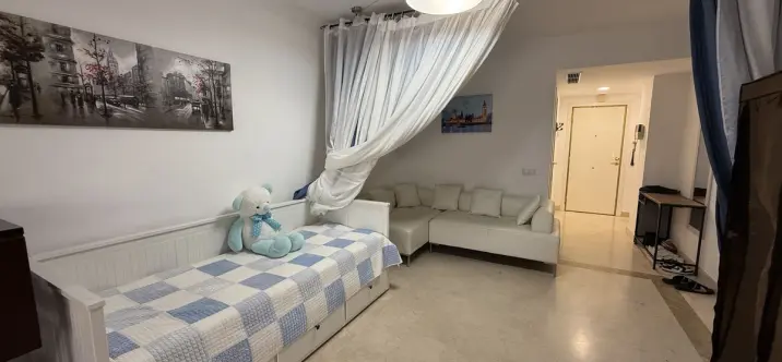 Venta de apartamento en planta baja en San Pedro de Alcántara 3