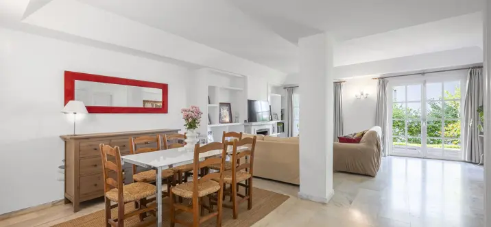 Продажа таунхауса в Estepona 4