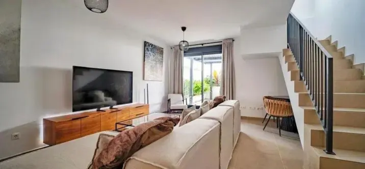 Продажа таунхауса в Cancelada 1