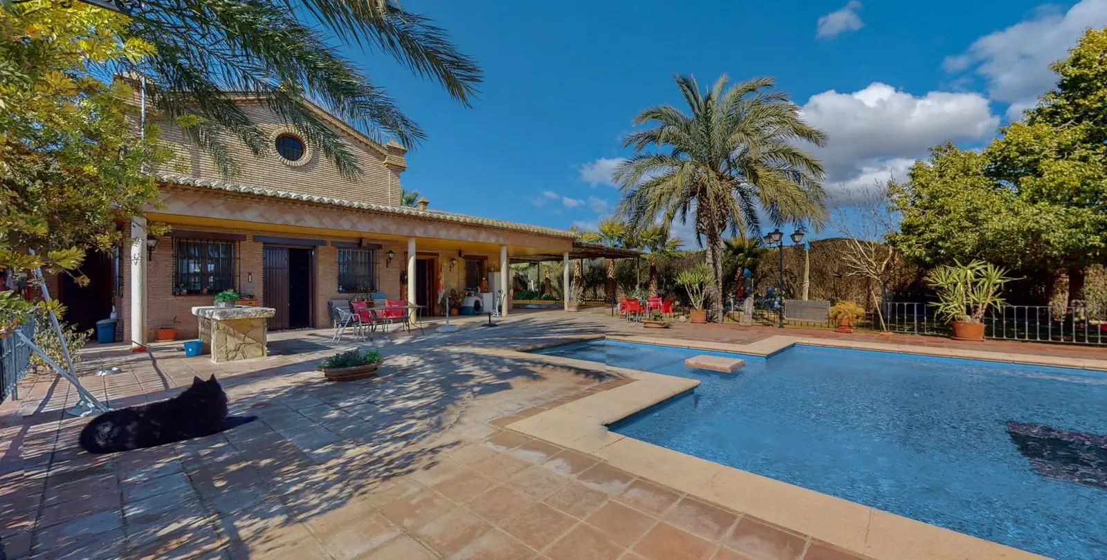 Venta de villa independiente en Bobadilla 1