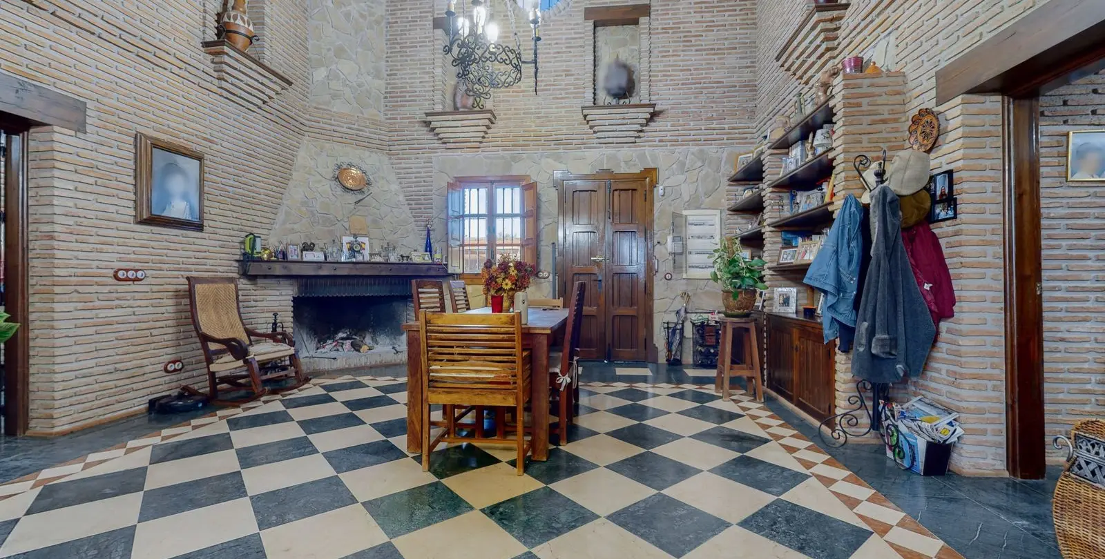 Venta de villa independiente en Bobadilla 7