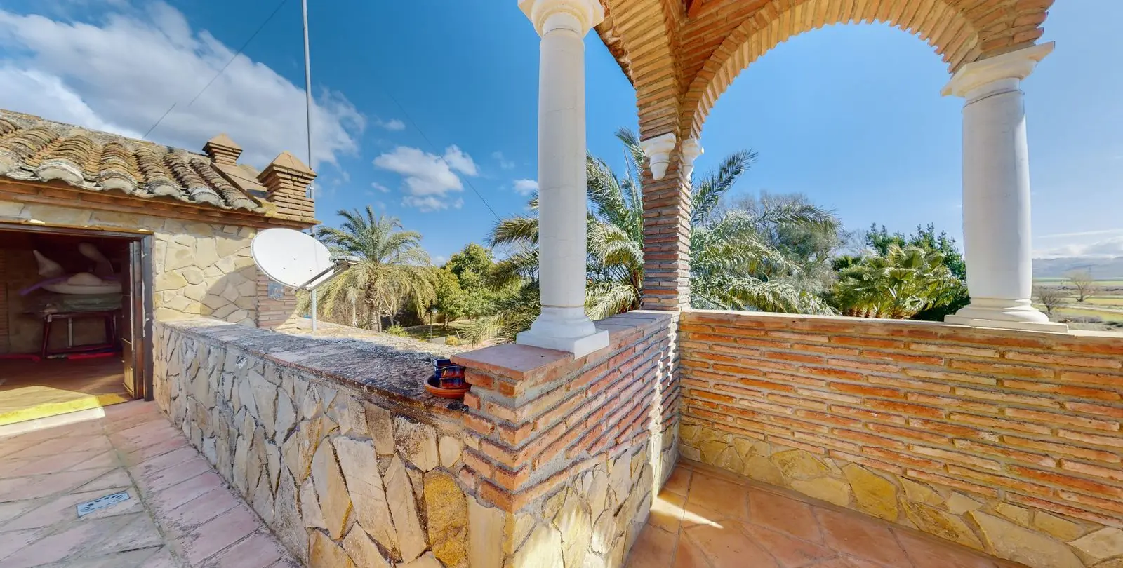 Venta de villa independiente en Bobadilla 21