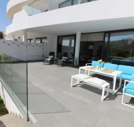 Venta de apartamento en planta baja en Fuengirola