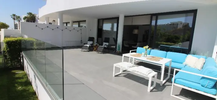 Venta de apartamento en planta baja en Fuengirola 0