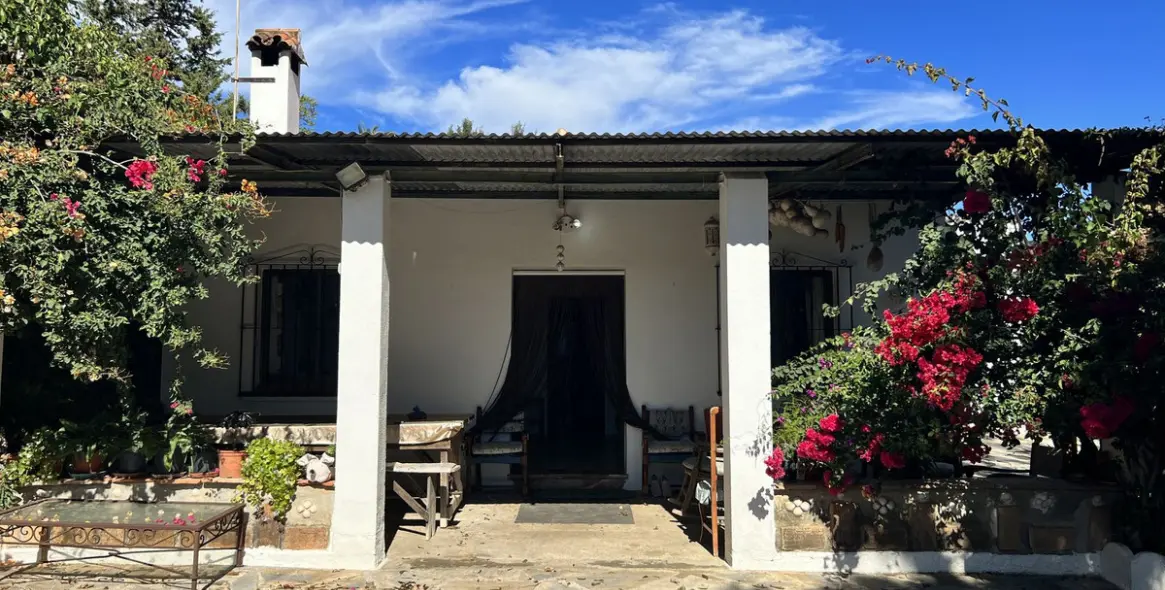 Sale of finca - cortijo in New Golden Mile 1