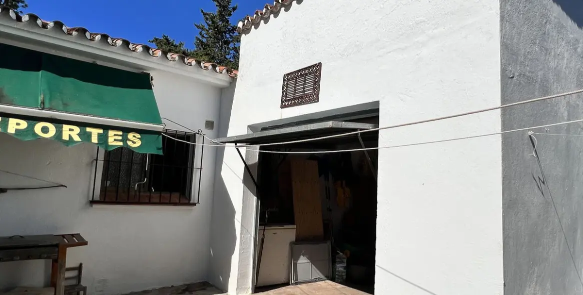 Sale of finca - cortijo in New Golden Mile 3