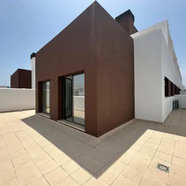 Sale of penthouse in Estepona