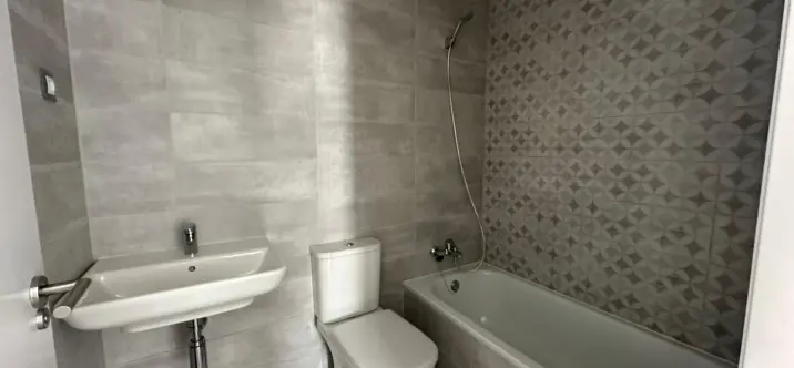 Sale of penthouse in Estepona 4