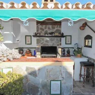 Venta de villa independiente en Guaro