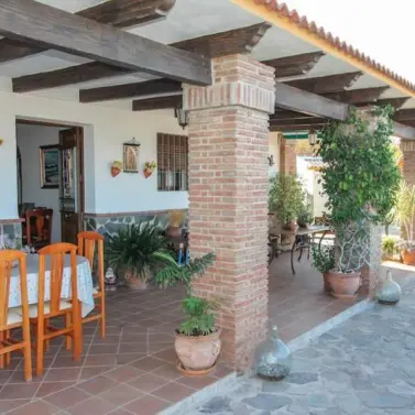 Venta de villa independiente en Guaro