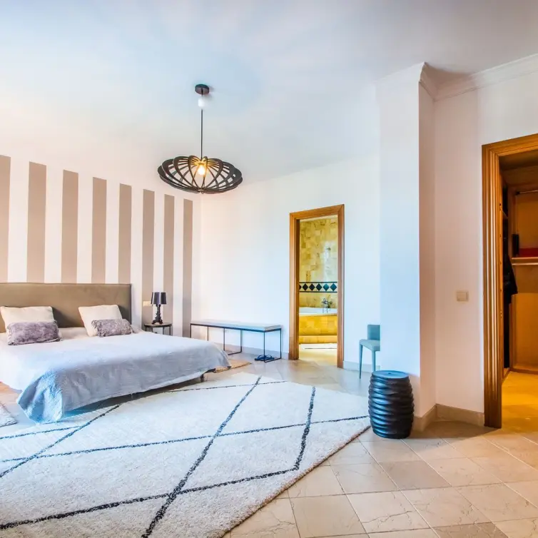 Sale of penthouse in Cancelada