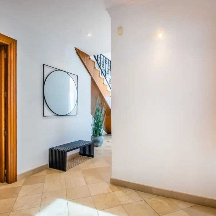 Sale of penthouse in Cancelada