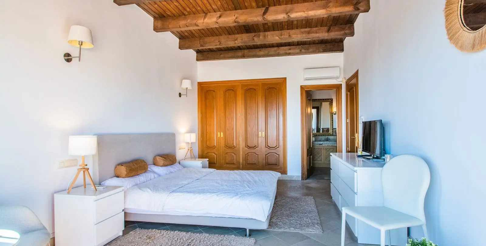 Sale of penthouse in Cancelada 19