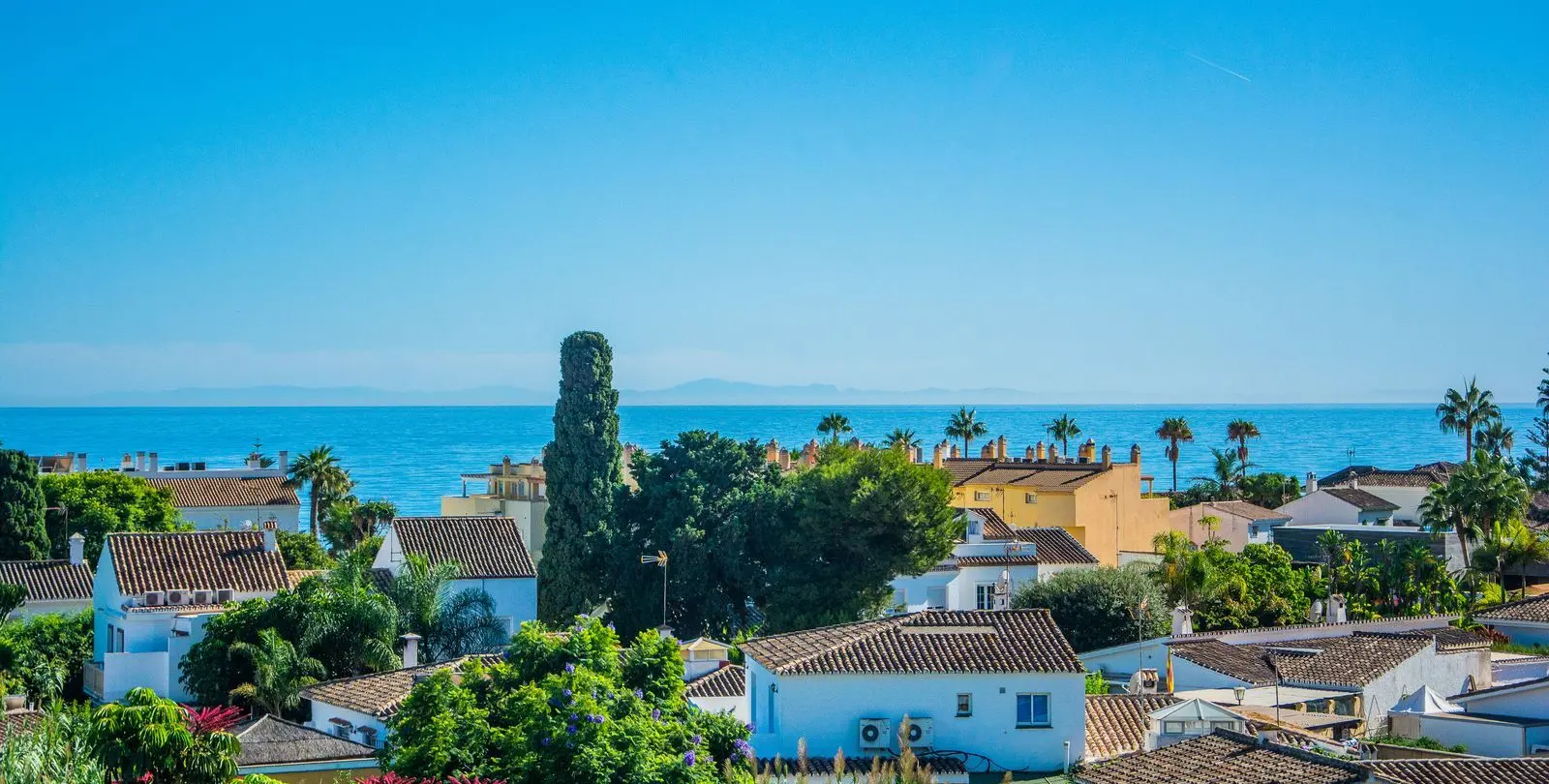 Sale of penthouse in Cancelada 25
