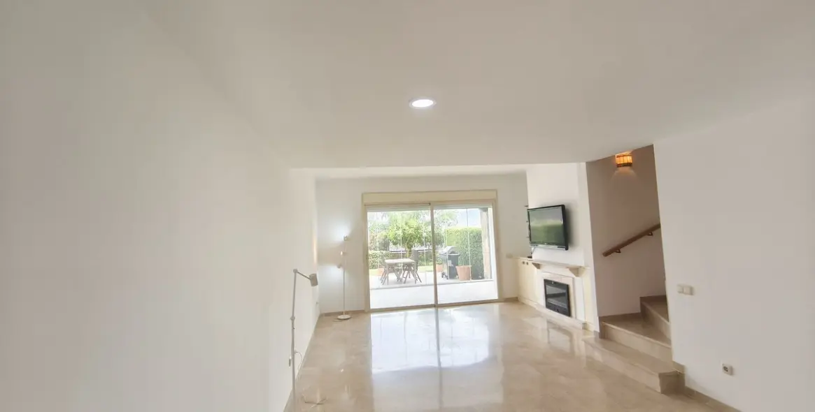 Venta de adosado en La Cala Golf 8