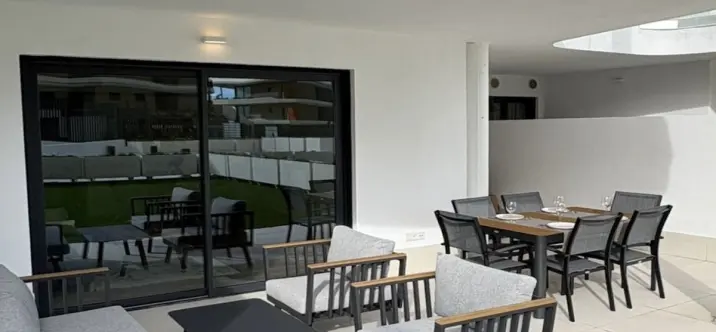 Venta de apartamento en planta baja en Fuengirola 0