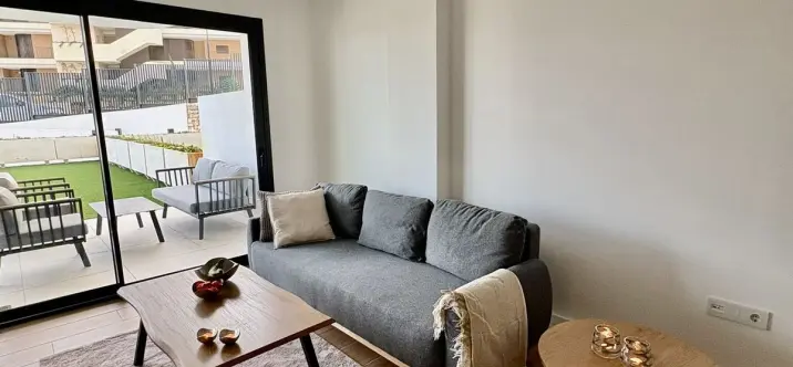 Venta de apartamento en planta baja en Fuengirola 3