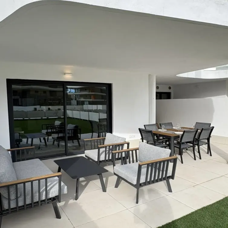 Sale of ground floor apartment in Fuengirola