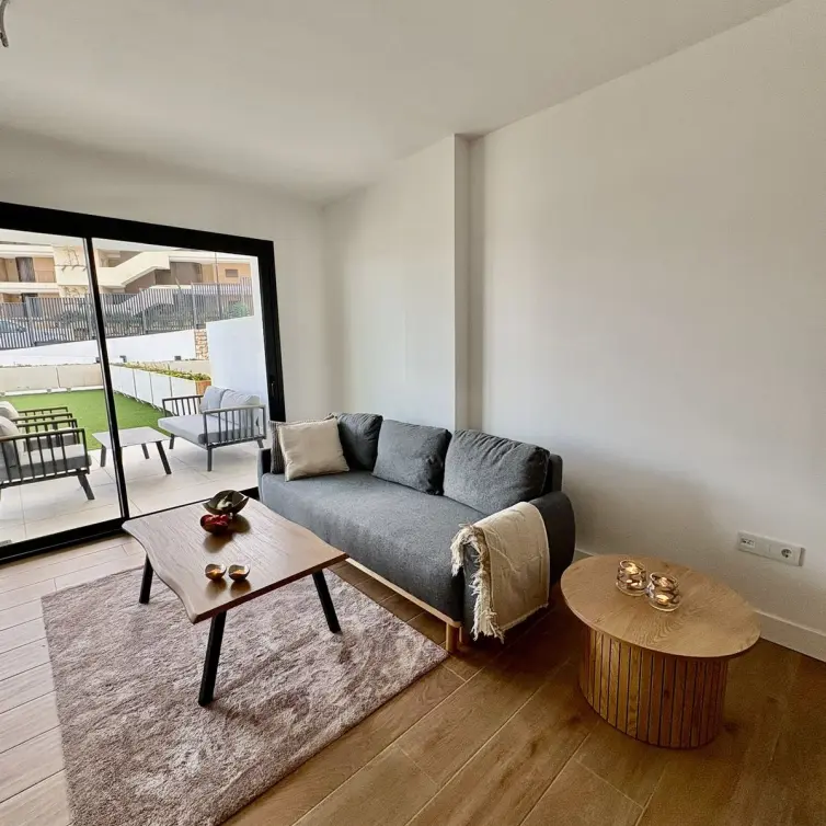 Sale of ground floor apartment in Fuengirola