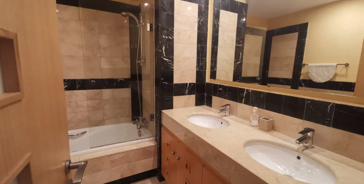 Sale of penthouse in La Cala Golf 21