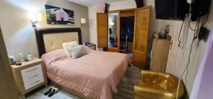 Sale of detached villa in El Faro 2