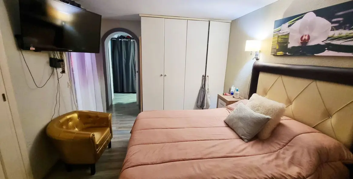 Sale of detached villa in El Faro 4