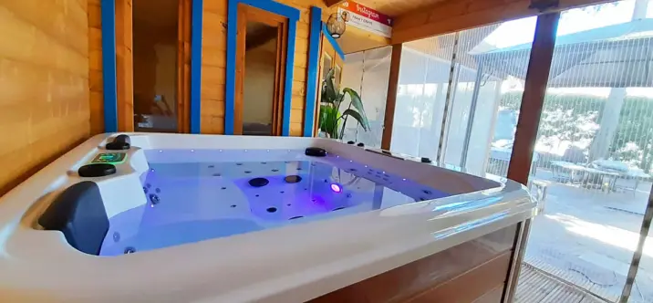 Sale of detached villa in El Faro 4