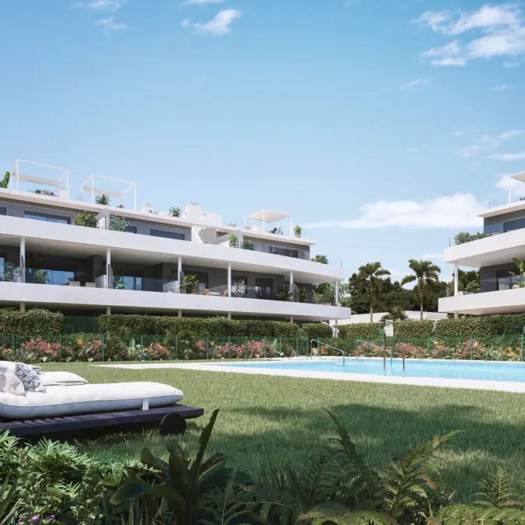 Продажа апартаментов на первом этаже в Estepona