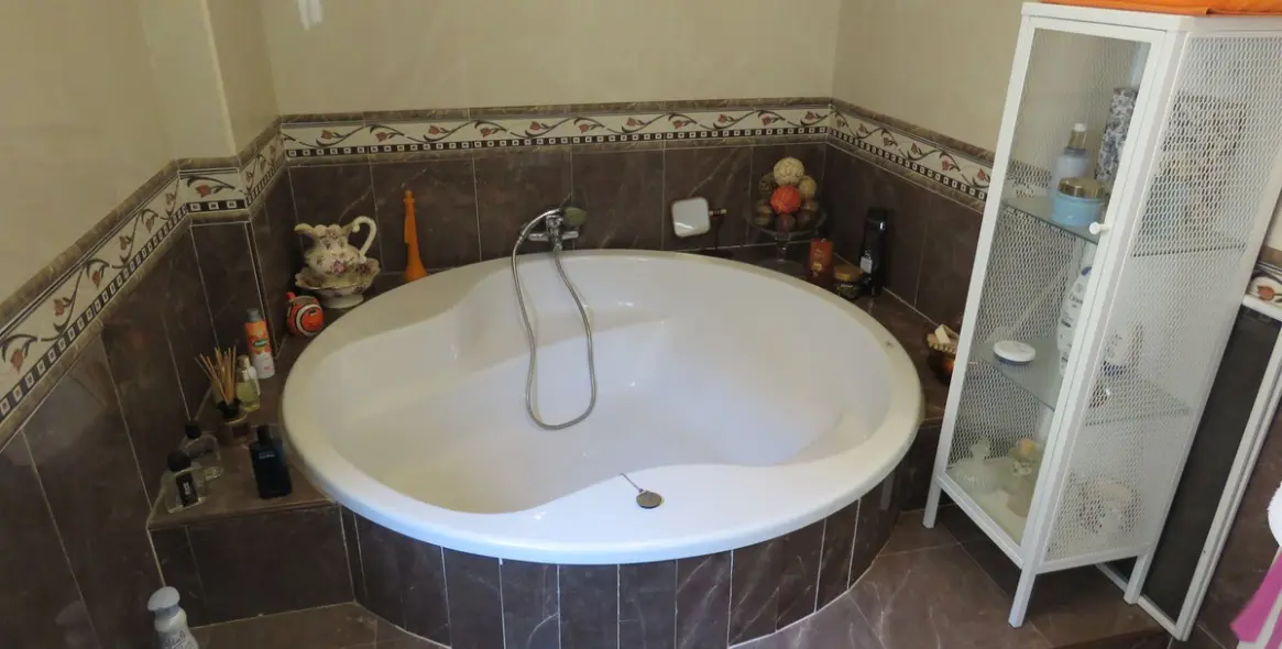 Продажа  отдельно стоящей виллы в Alhaurín el Grande 12