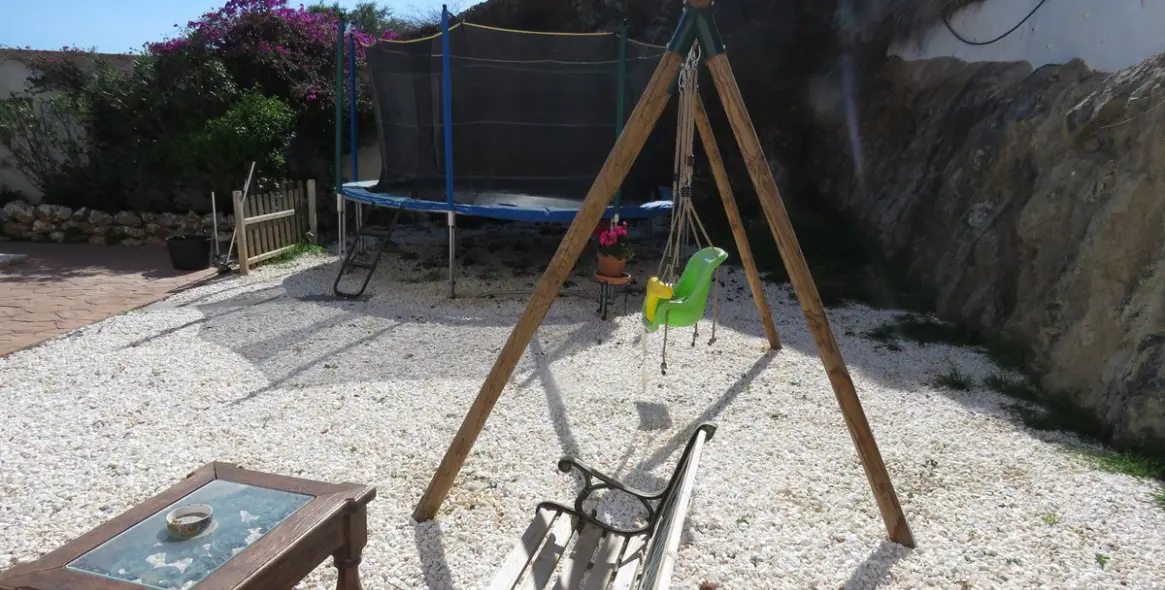 Продажа  отдельно стоящей виллы в Alhaurín el Grande 17