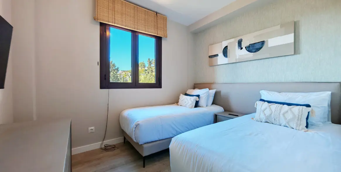 Sale of penthouse in Benahavís 10