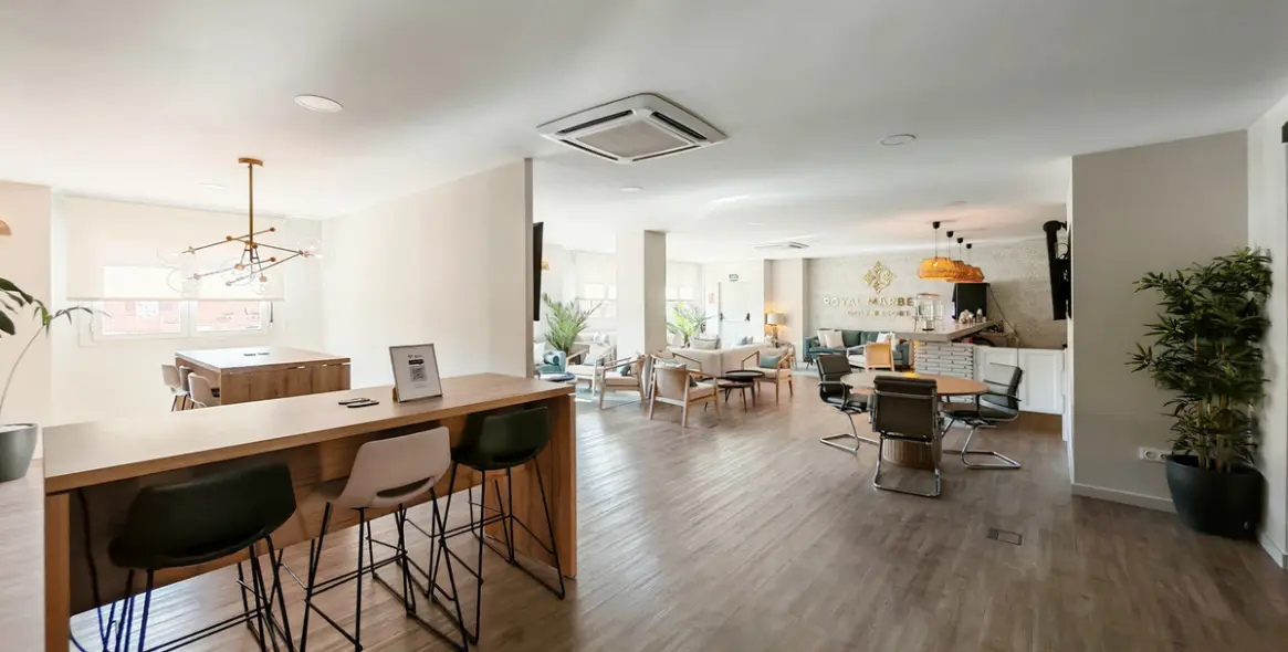 Sale of penthouse in Benahavís 19