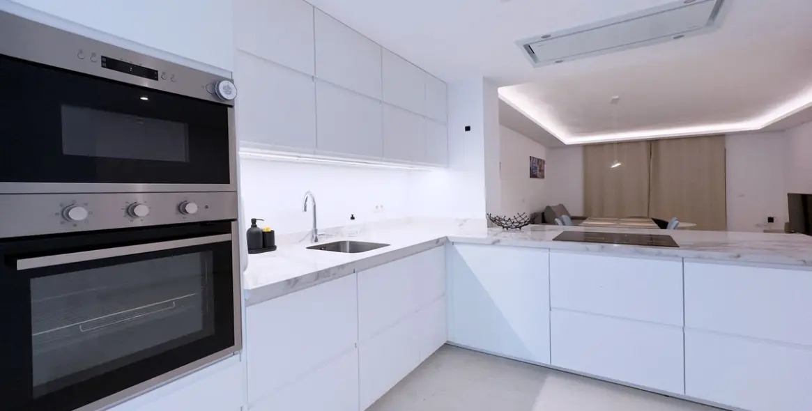 Sale of ground floor apartment in Nueva Andalucía 3