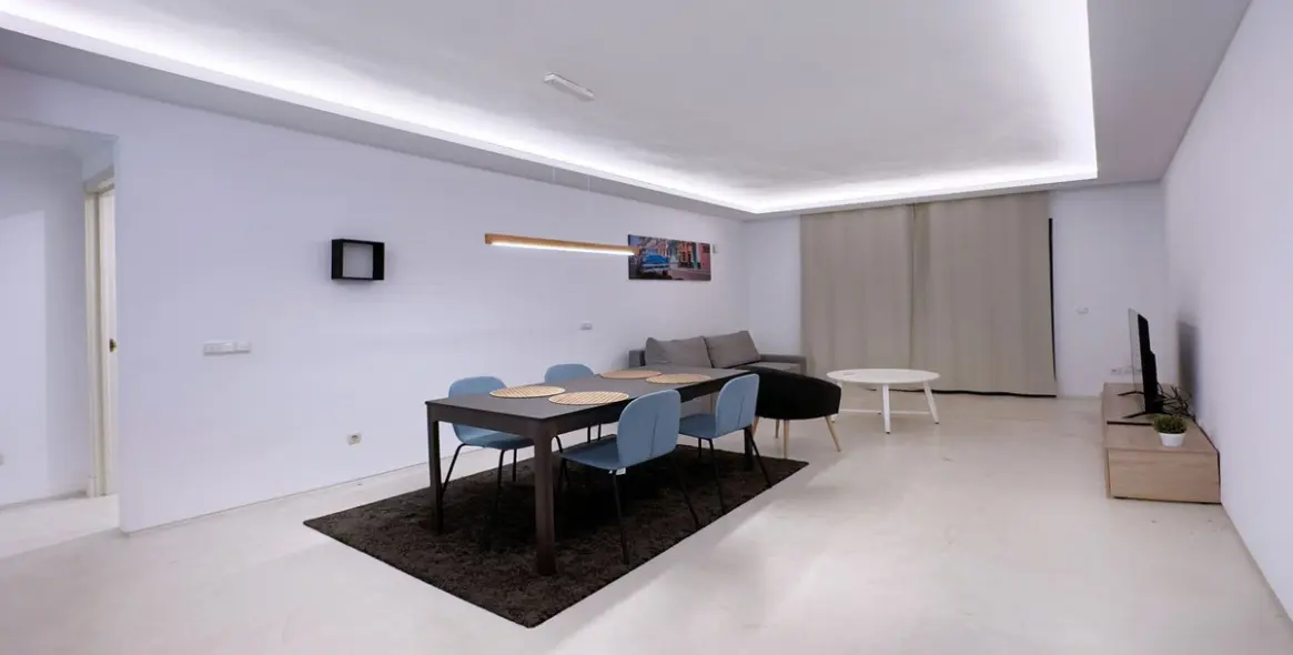 Sale of ground floor apartment in Nueva Andalucía 9