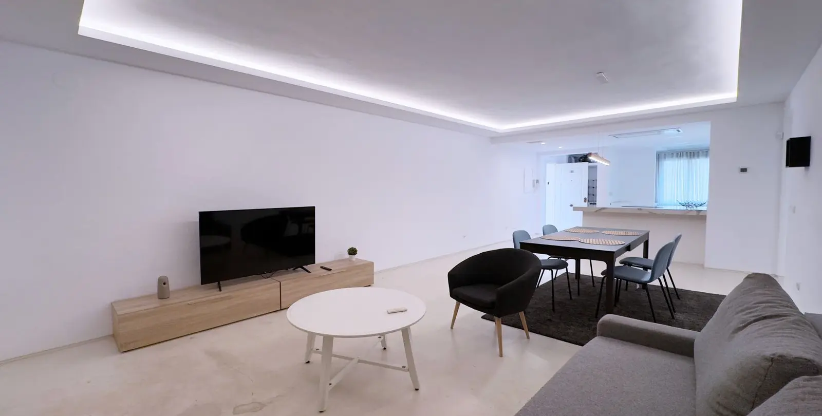 Sale of ground floor apartment in Nueva Andalucía 5