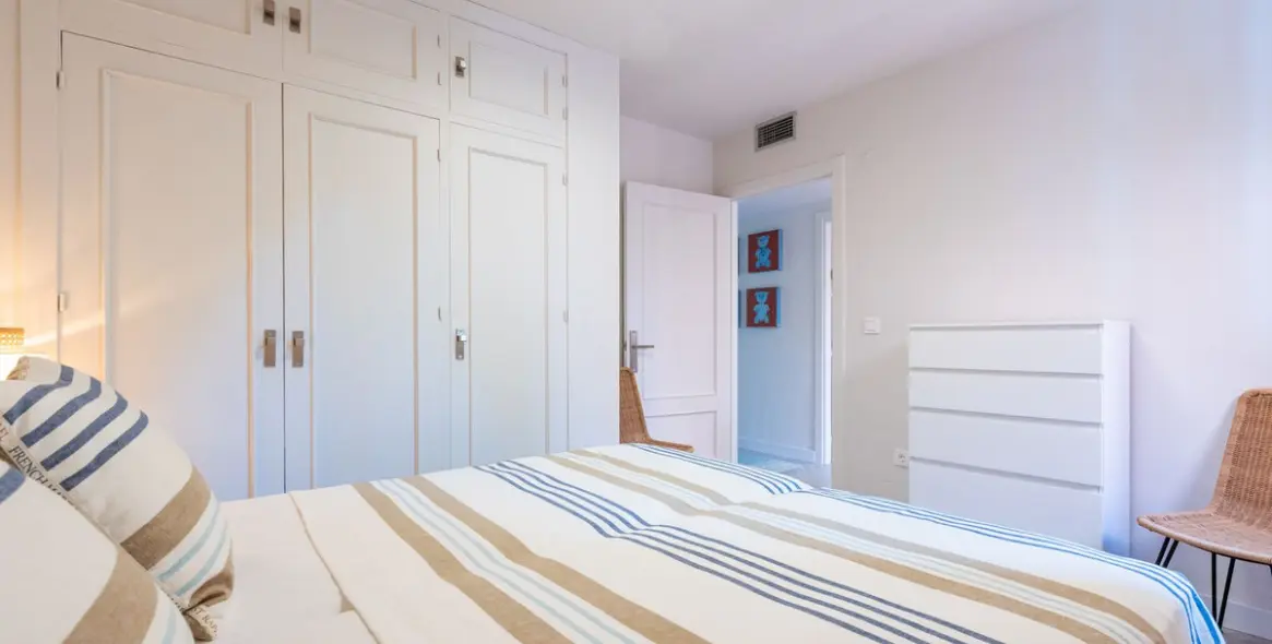 Sale of ground floor apartment in Marbella 18