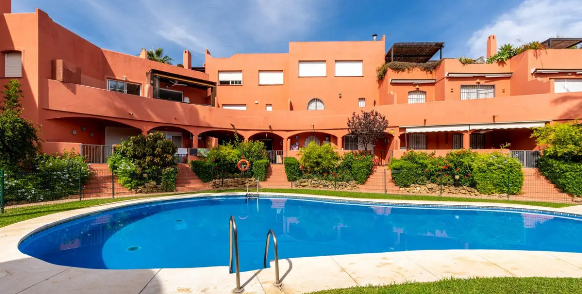 Продажа апартаментов на первом этаже в Marbella 29