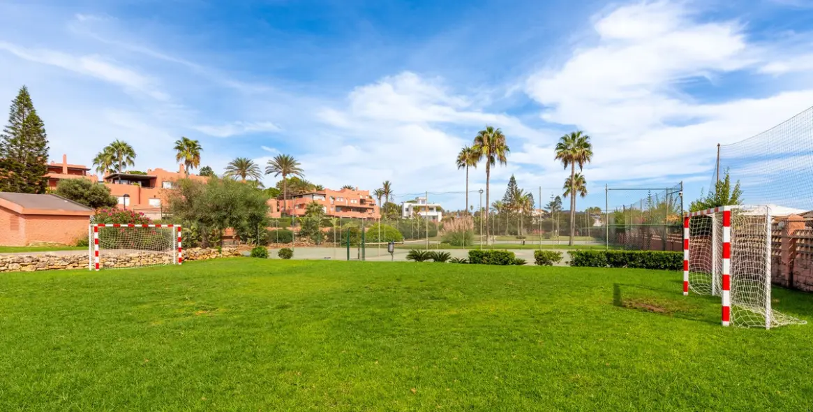 Продажа апартаментов на первом этаже в Marbella 31