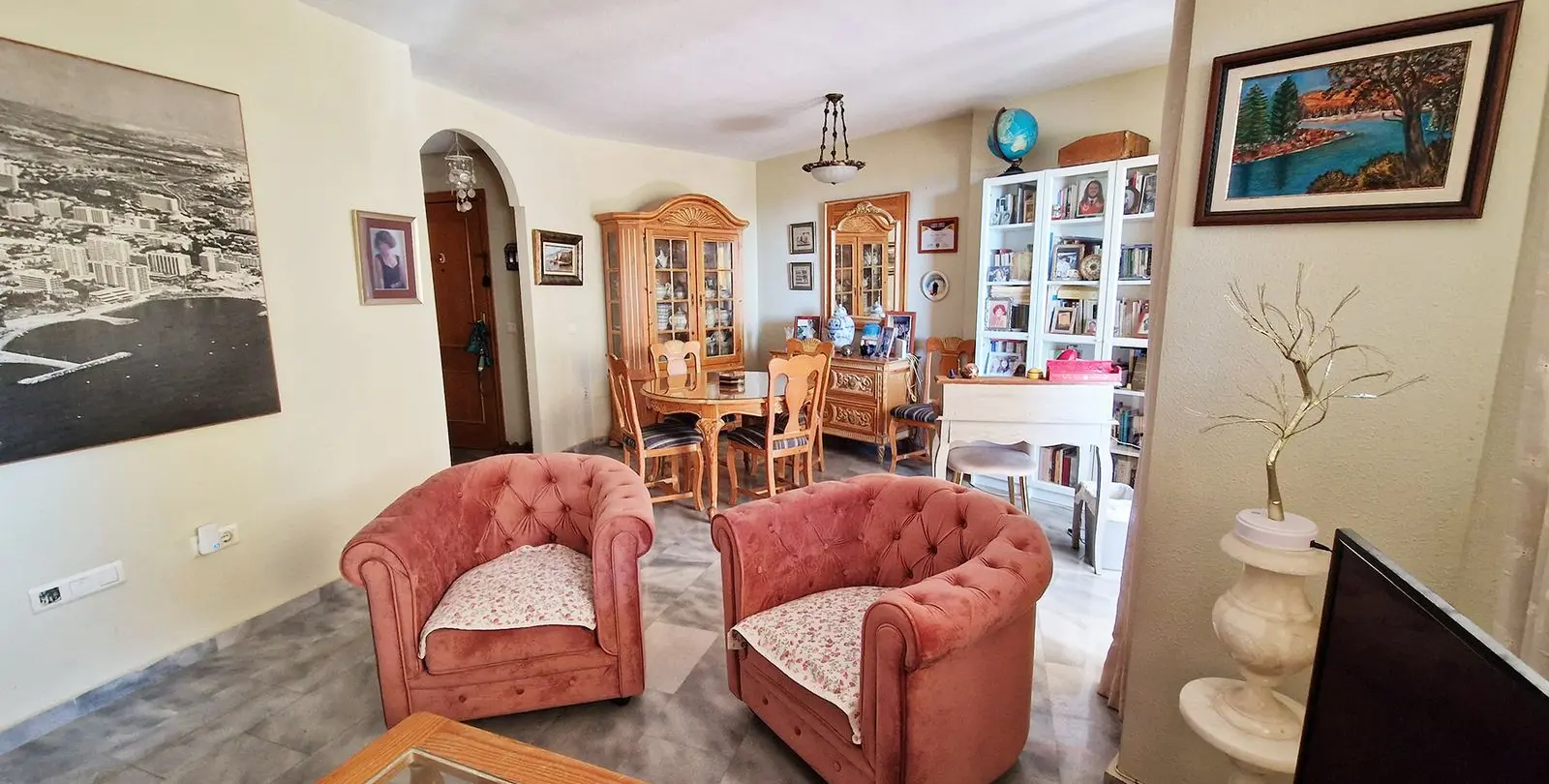Venta de apartamento en planta media en Arroyo de la Miel 7