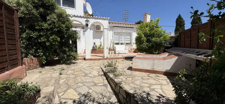 Sale of semi-detached house in Torreblanca 0