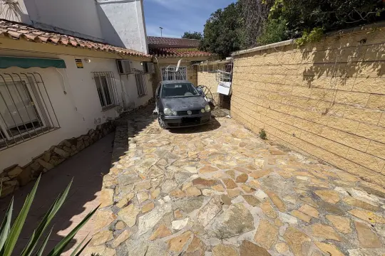 Image 5 thumb