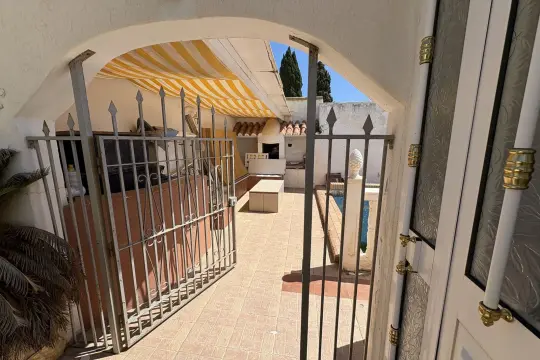 Image 7 thumb