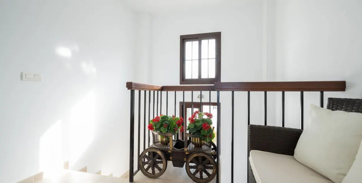 Sale of penthouse duplex in Altos de los Monteros 17