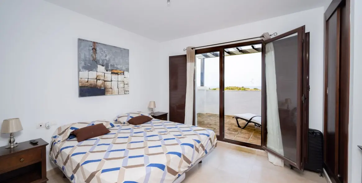 Venta de ático dúplex en Altos de los Monteros 19