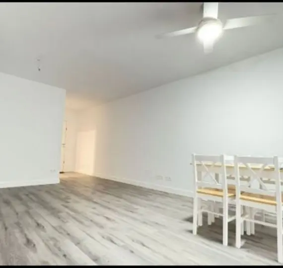 Продажа апартаментов на среднем этаже в Marbella