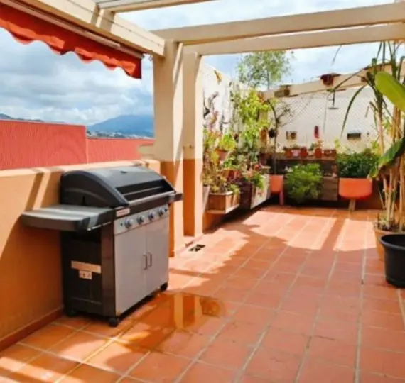 Venta de ático dúplex en San Pedro de Alcántara