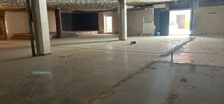 Commercial premises R5131426 2