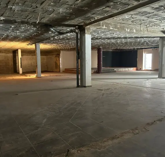 Commercial premises R5131426