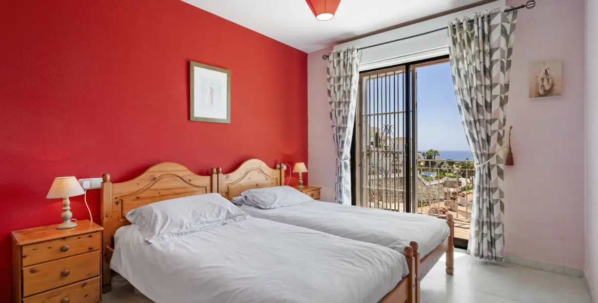 Venta de casa pareada en Calahonda 25