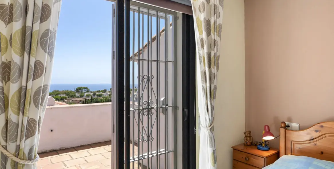 Venta de casa pareada en Calahonda 29